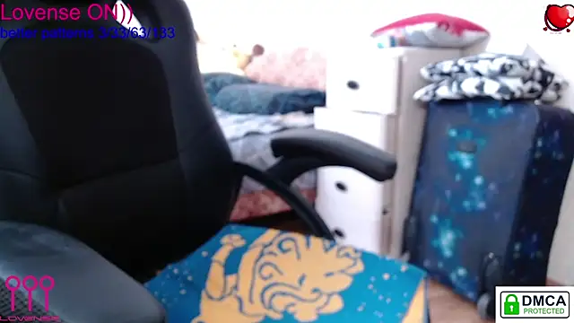 sweet cute cat online show from 03-08-25, 08:33