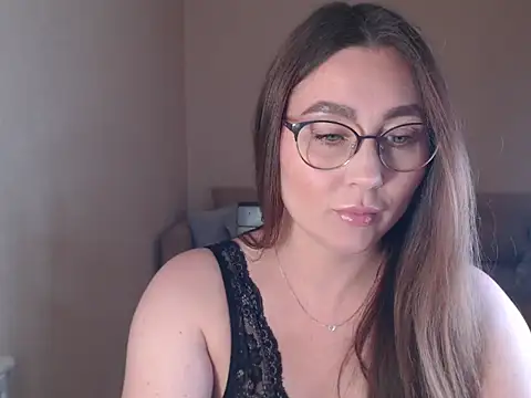 Snapshot of marishaarimova chatting on 06-29-26, 04:18 marishaarimova online show from 06-29-26, 04:18