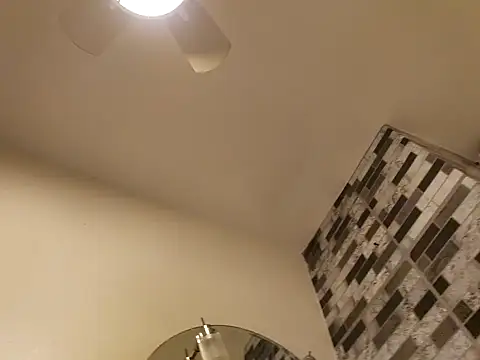 tropikboy online show from 10-24-25, 09:49