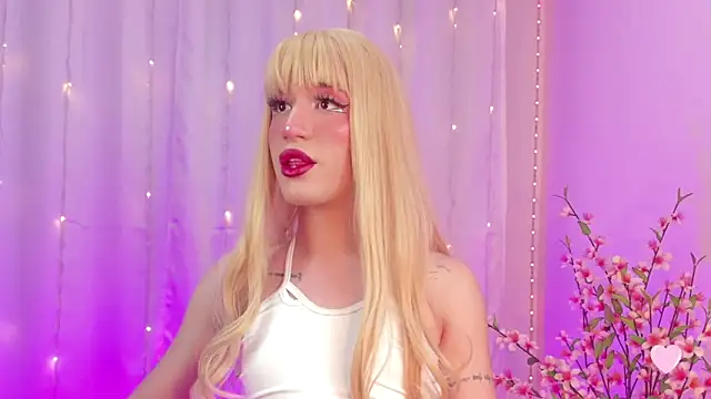 rosseblondee online show from 09-25-25, 04:05