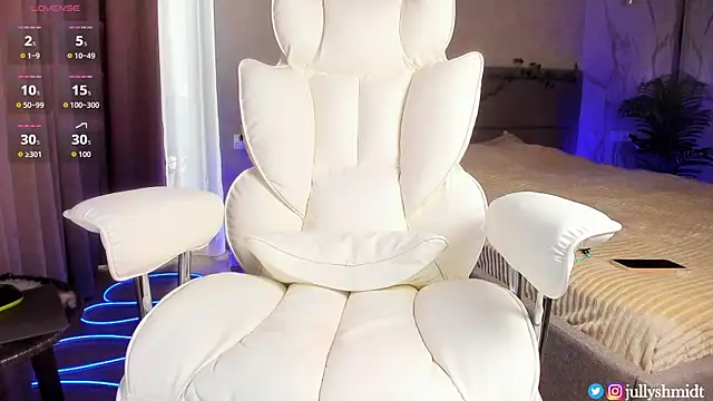 Top Skinny online show from 05-26-26, 04:41