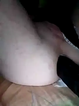 oxesred online show from 10-15-25, 03:39