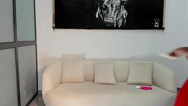 Snapshot of miss-cathy chatting on 01-29-25, 04:08 miss-cathy online show from 01-29-25, 04:08