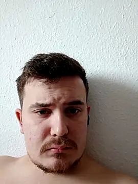 Snapshot of Cockking244 chatting on 02-08-26, 09:45 Cockking244 online show from 02-08-26, 09:45