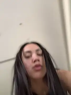 Snapshot of babymalaya chatting on 12-21-24, 04:25 babymalaya online show from 12-21-24, 04:25