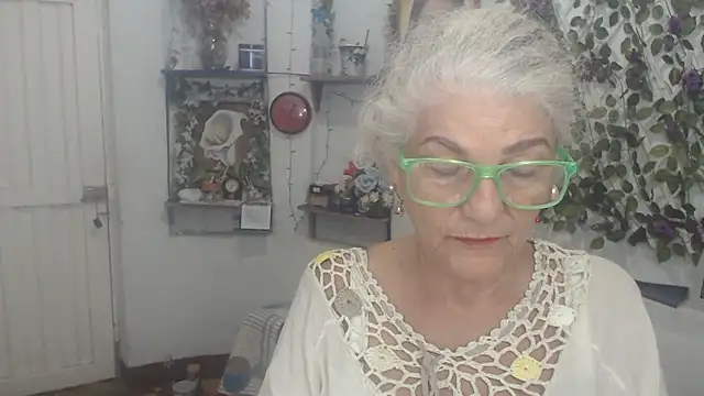 FunnyGrandma online show from 03-29-26, 12:43