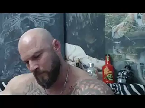 Snapshot of viking_30 chatting on 05-05-26, 05:32 viking 30 online show from 05-05-26, 05:32