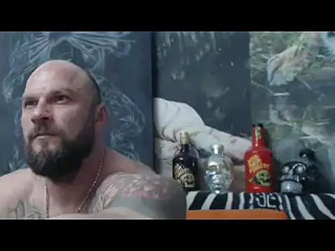 Snapshot of viking_30 chatting on 05-12-26, 06:38 viking 30 online show from 05-12-26, 06:38