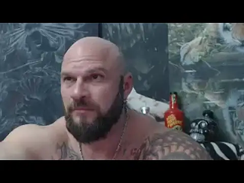Snapshot of viking_30 chatting on 05-19-26, 05:41 viking 30 online show from 05-19-26, 05:41