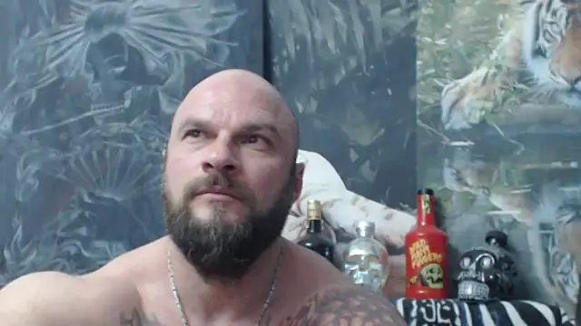 Snapshot of viking_30 chatting on 05-29-26, 06:50 viking 30 online show from 05-29-26, 06:50