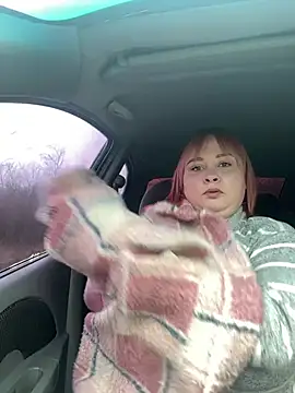 Model9798 online show from 03-11-25, 08:52