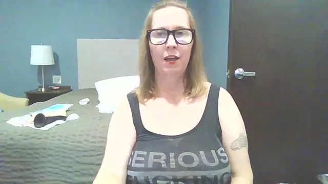 SweetandNaughty1 online show from 09-15-25, 03:39