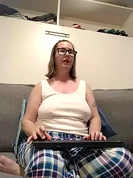 SweetandNaughty1 online show from 02-08-26, 04:38