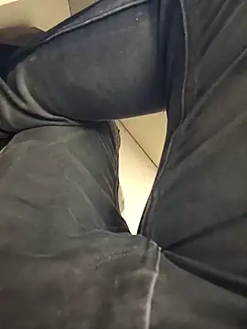 coolrocky346 online show from 02-12-25, 10:56