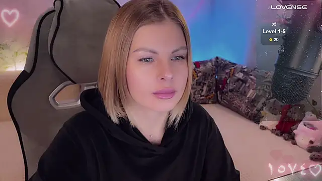 Snapshot of Your_Sweet_Lilu chatting on 12-05-24, 05:06 Your Sweet Lilu online show from 12-05-24, 05:06