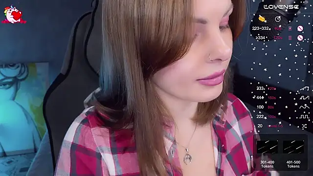 Snapshot of Your_Sweet_Lilu chatting on 10-14-25, 12:50 Your Sweet Lilu online show from 10-14-25, 12:50