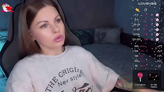 Snapshot of Your_Sweet_Lilu chatting on 10-16-25, 01:12 Your Sweet Lilu online show from 10-16-25, 01:12