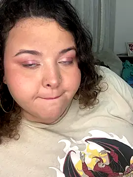 Snapshot of valentinny chatting on 11-10-25, 12:31 valentinny online show from 11-10-25, 12:31