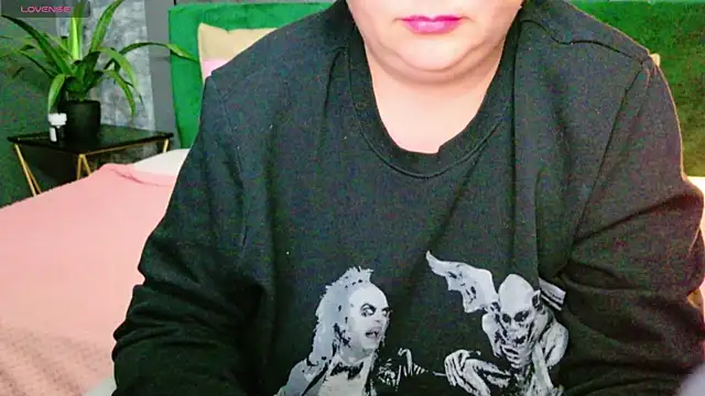 AleshaArabian online show from 02-10-25, 08:10