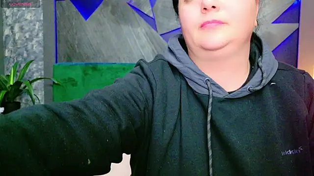 AleshaArabian online show from 02-18-25, 08:03