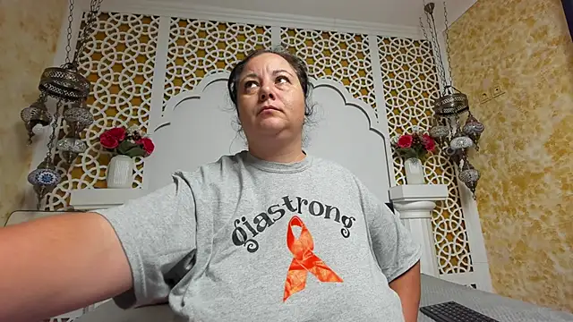 AleshaArabian online show from 09-26-25, 03:10