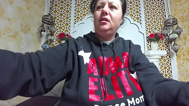 AleshaArabian online show from 10-14-25, 02:23