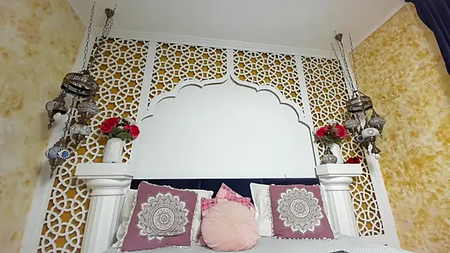 AleshaArabian online show from 11-28-25, 05:10