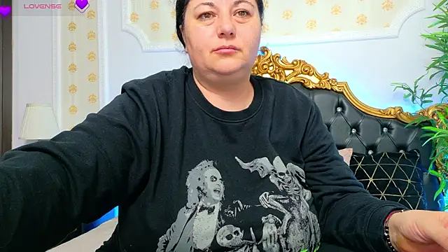 AleshaArabian online show from 03-28-26, 04:12