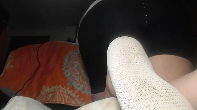 Snapshot of prettyangelsquirt chatting on 06-11-26, 03:15 prettyangelsquirt online show from 06-11-26, 03:15