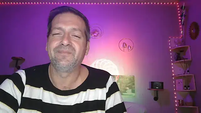 matrikes1 online show from 10-31-25, 07:48