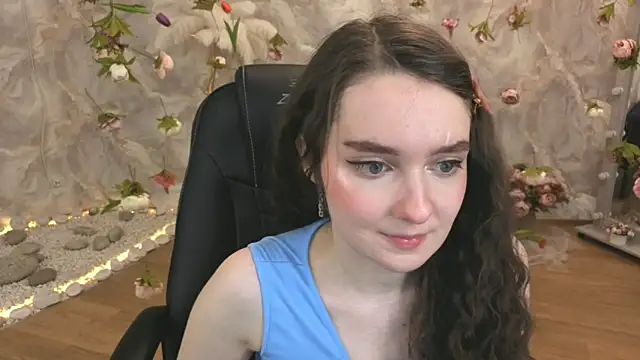 CloudGrace online show from 03-10-26, 03:11