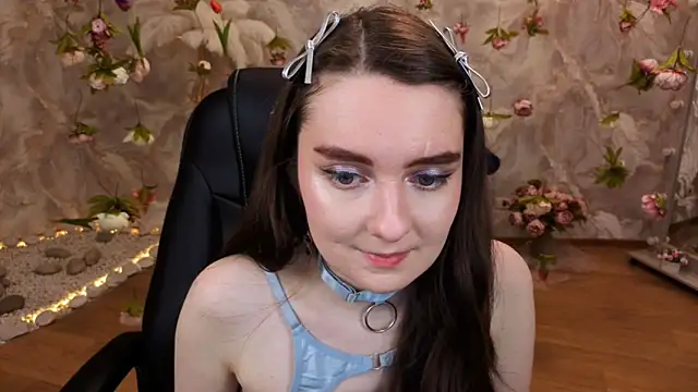 CloudGrace online show from 03-25-26, 03:23