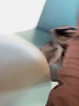 Snapshot of Wet__Bunny chatting on 04-07-26, 06:25 Wet Bunny online show from 04-07-26, 06:25