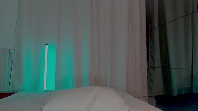 Snapshot of sweet_diazzz chatting on 02-14-25, 09:32 sweet diazzz online show from 02-14-25, 09:32