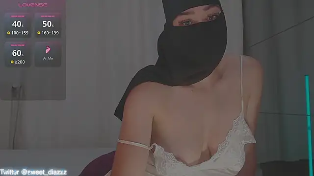 Snapshot of sweet_diazzz chatting on 09-11-25, 07:36 sweet diazzz online show from 09-11-25, 07:36