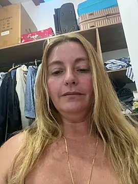 moniquerainx online show from 06-19-26, 11:19