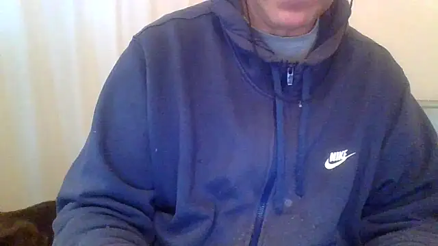 ANONIMO7735 online show from 12-18-25, 06:19