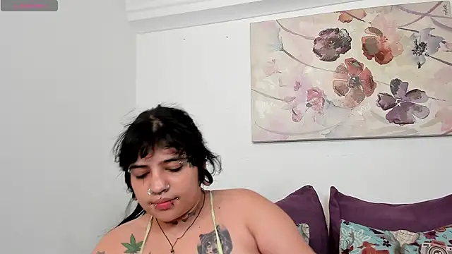 Snapshot of pink_dustt chatting on 06-19-26, 09:40 pink dustt online show from 06-19-26, 09:40