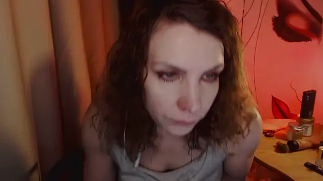 Snapshot of JohansonKatie chatting on 01-22-25, 03:52 JohansonKatie online show from 01-22-25, 03:52