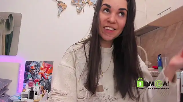 Snapshot of SonyaParadise chatting on 01-21-25, 02:15 SonyaParadise online show from 01-21-25, 02:15