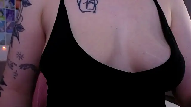 MilenaSaint online show from 01-30-25, 09:04