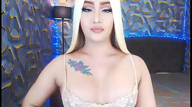 Snapshot of KylieMaxwellCaulfield_TS chatting on 01-24-25, 11:56 KylieMaxwellCaulfield TS online show from 01-24-25, 11:56