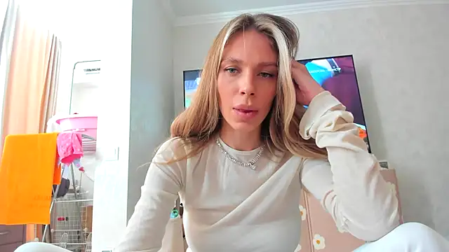 Iris cherry online show from 01-29-25, 10:16