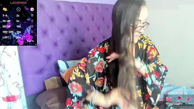 Margoth clain online show from 03-19-25, 08:32