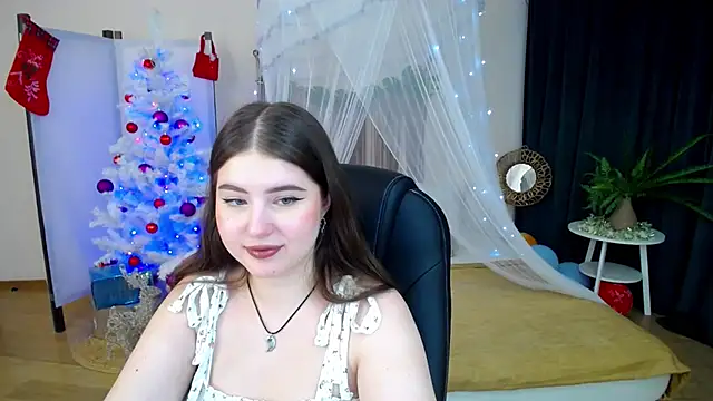 Snapshot of NicoleFoxery chatting on 01-15-25, 09:24 NicoleFoxery online show from 01-15-25, 09:24
