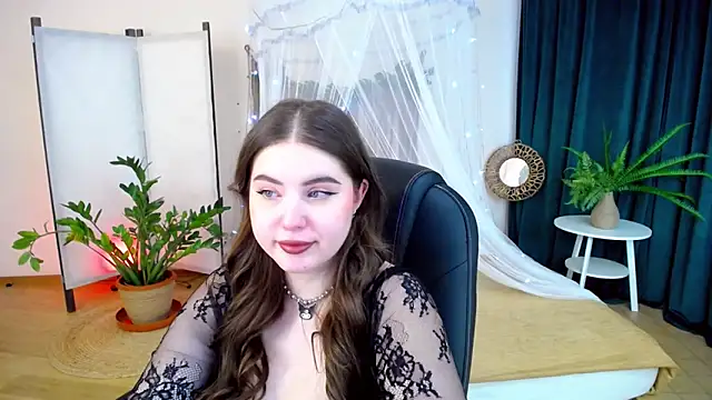 Snapshot of NicoleFoxery chatting on 01-24-25, 09:28 NicoleFoxery online show from 01-24-25, 09:28