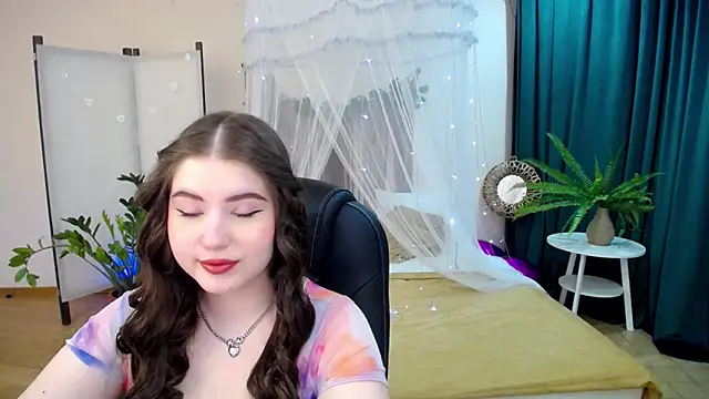 Snapshot of NicoleFoxery chatting on 03-04-25, 03:22 NicoleFoxery online show from 03-04-25, 03:22