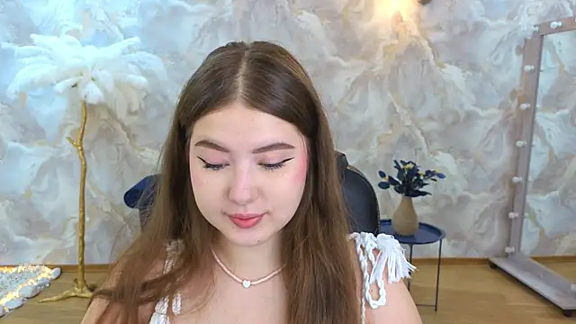 Snapshot of NicoleFoxery chatting on 09-09-25, 03:28 NicoleFoxery online show from 09-09-25, 03:28