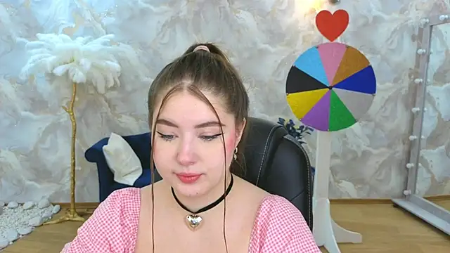 Snapshot of NicoleFoxery chatting on 10-05-25, 03:16 NicoleFoxery online show from 10-05-25, 03:16