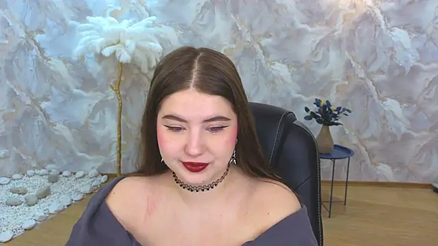 Snapshot of NicoleFoxery chatting on 10-17-25, 06:21 NicoleFoxery online show from 10-17-25, 06:21